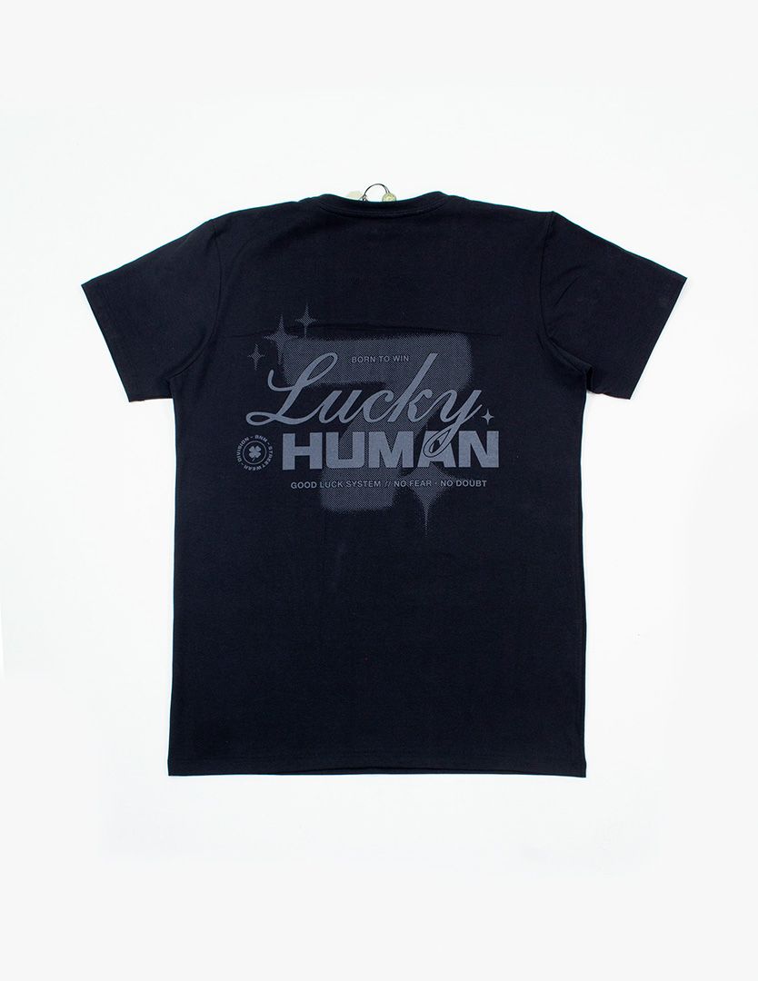 camiseta slim negra good luck collection 