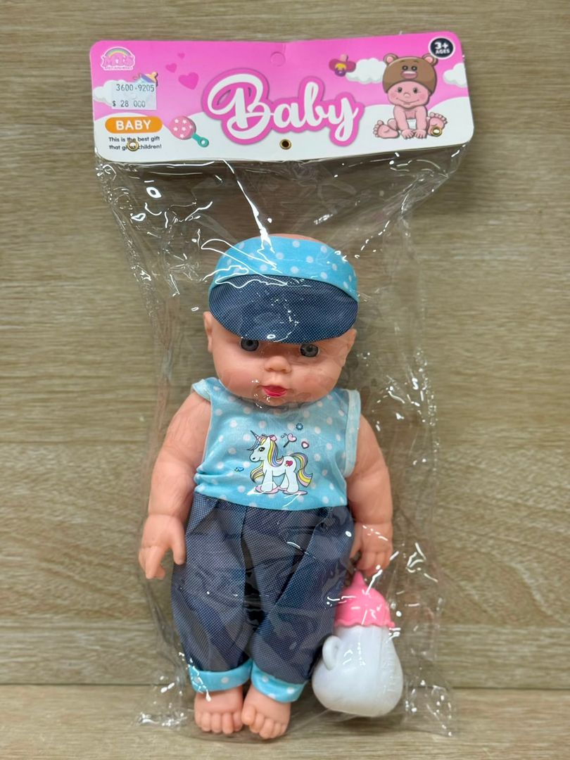 3600 BEBÈ CON ACCESORIO 