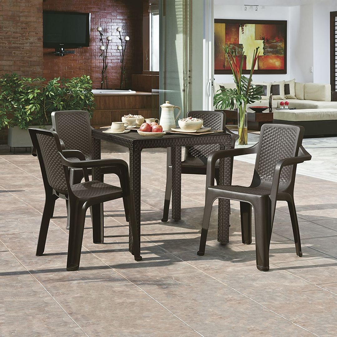 SILLA ETERNA CON BRAZO WENGUE RIMAX