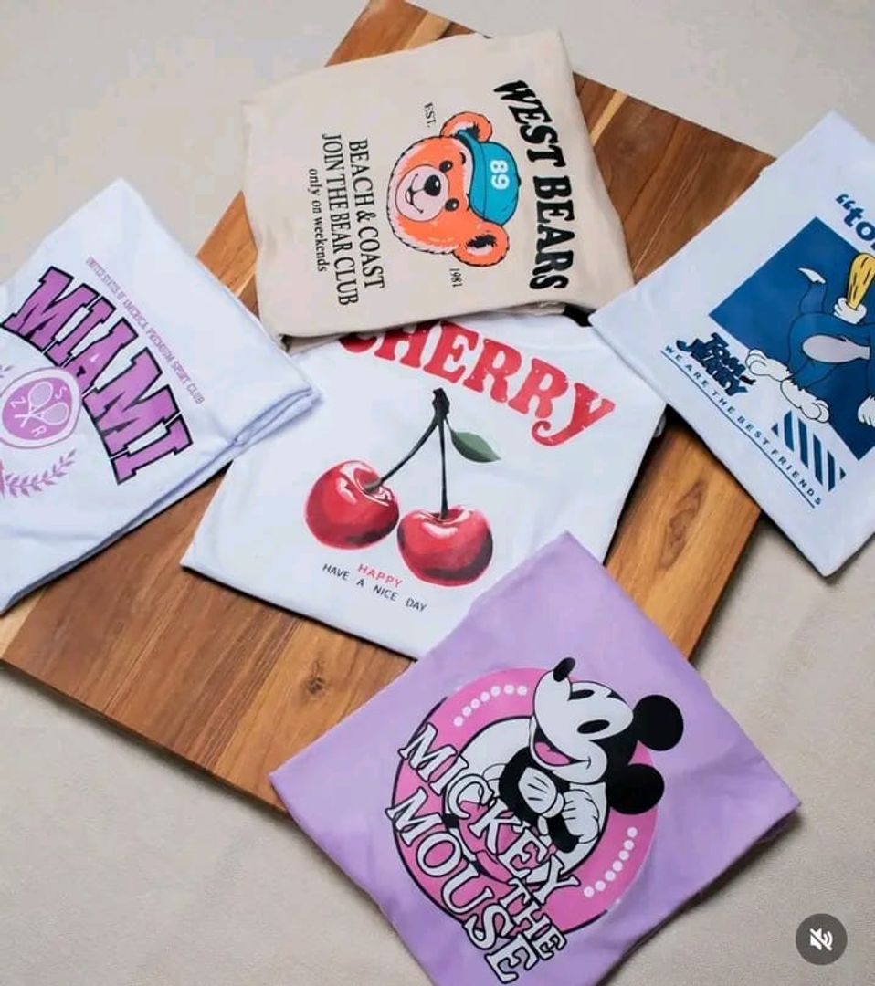 CAMISETA ESTAMPADA 