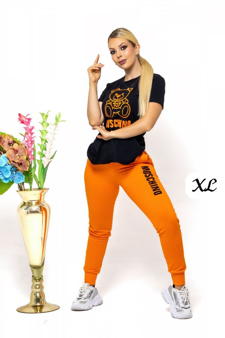 SET DE JOGUER + CAMISETA ESTAMPADA