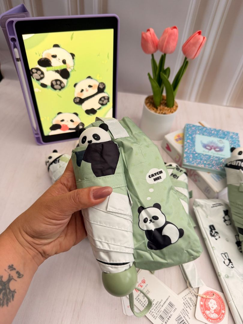 Mini sombrillas panda 3d 
