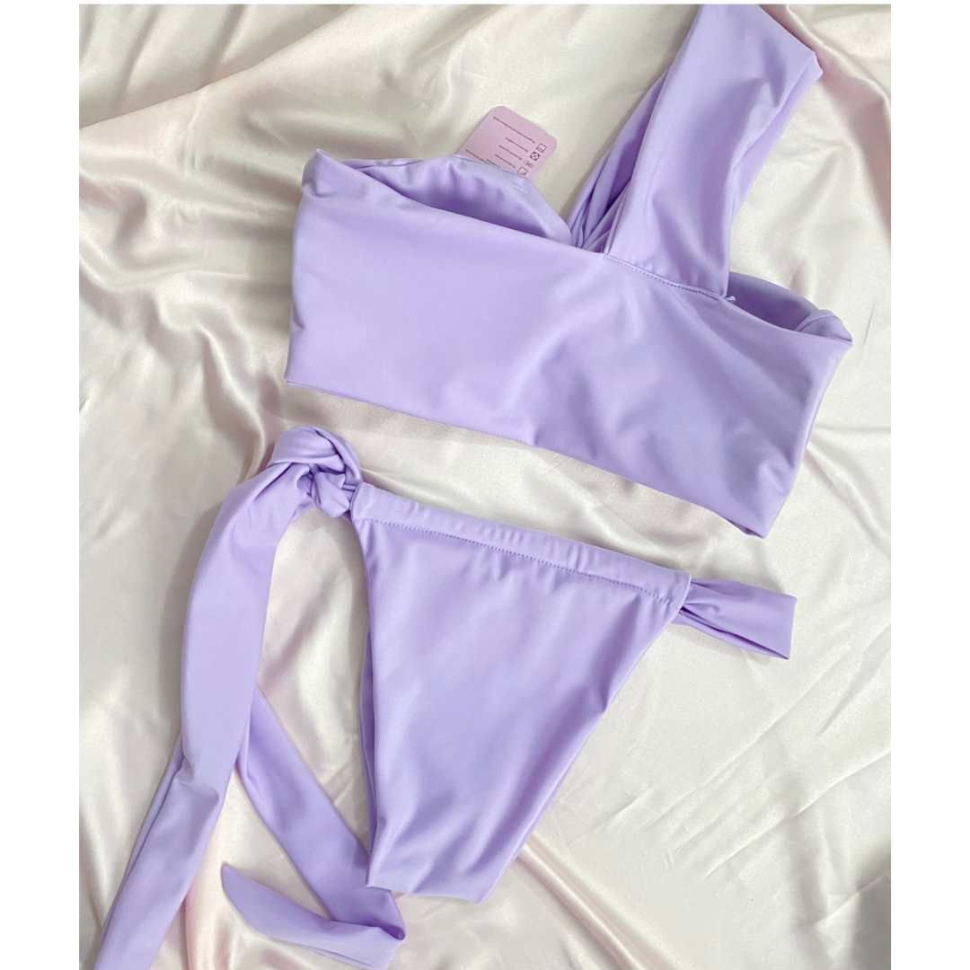 Referencia: Daniella