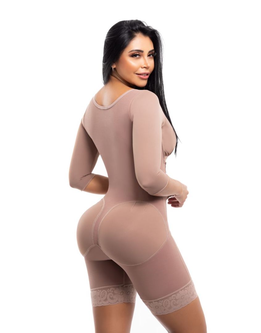 Faja Pierna Corta Con Brasier y Manga FM729