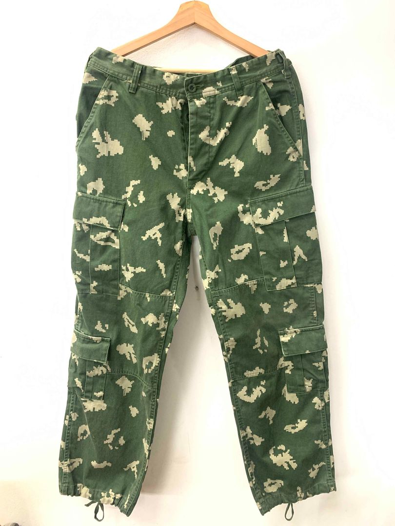 SUPREME “CAMO” (TALLA 42)