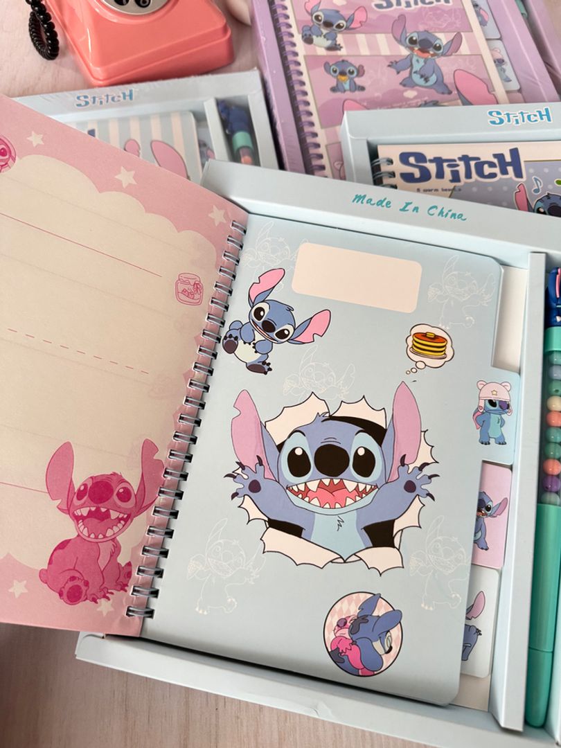 Kit cuaderno y lapicero Stitch 