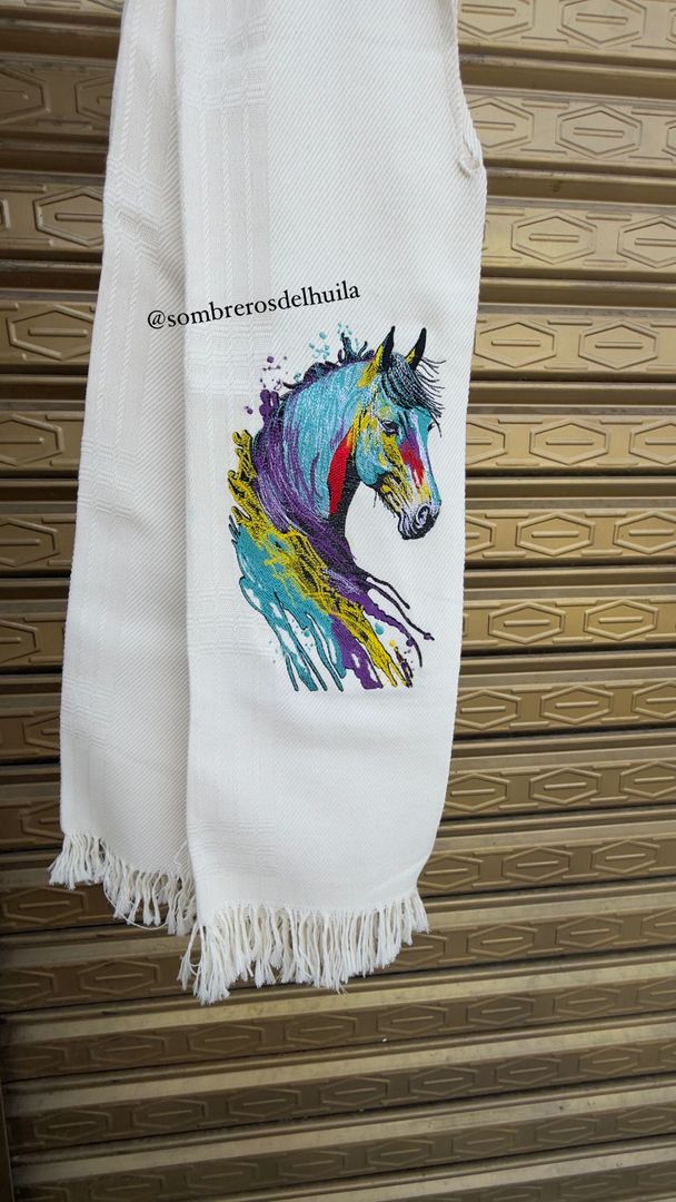 PONCHO