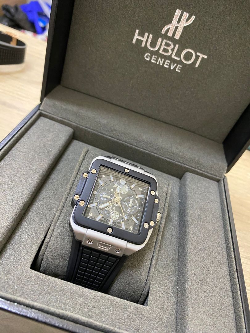 Hublot cuadrado 