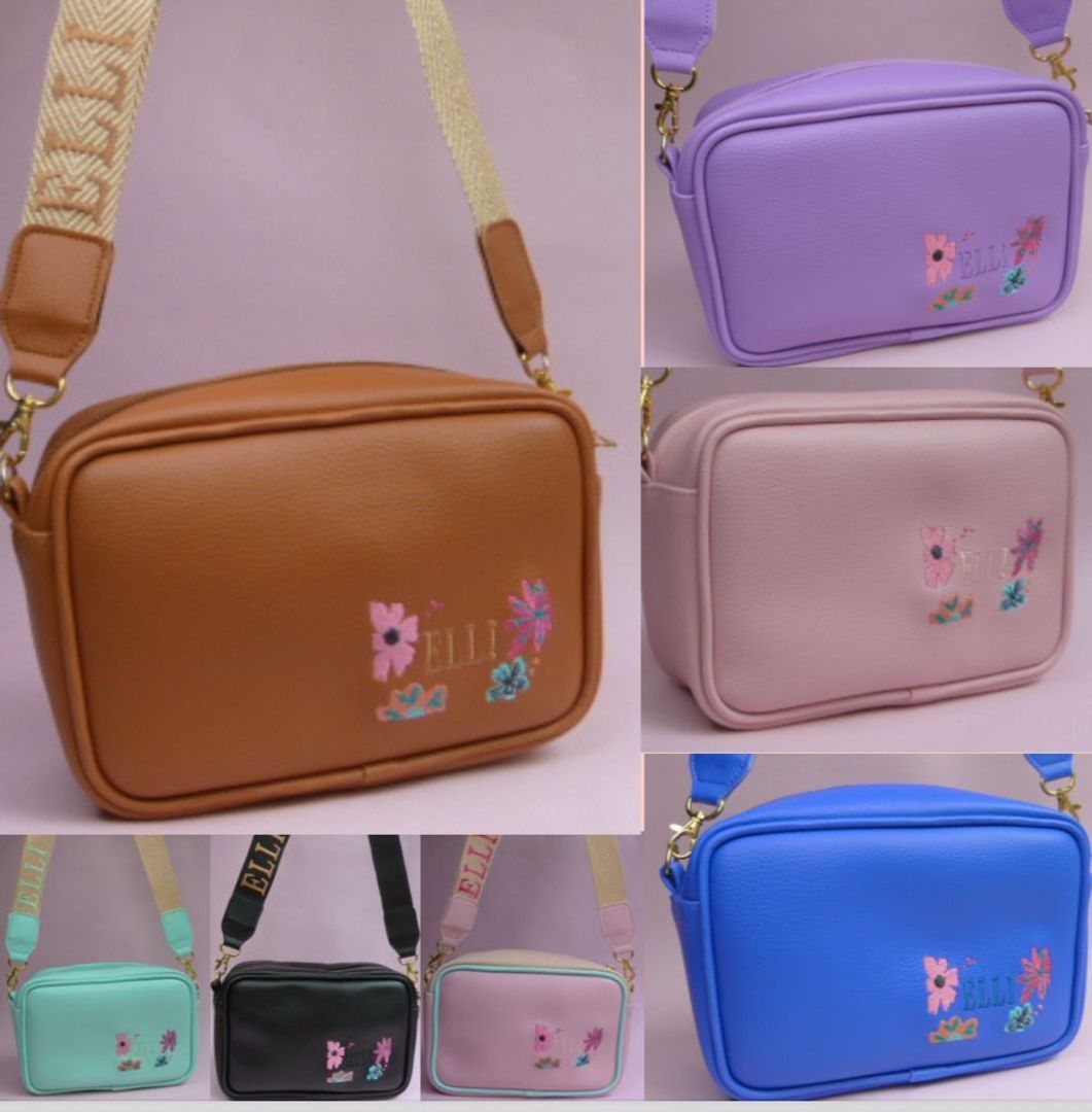 1027- BOLSO SAN LOVE MEDIDAS 24 X 17 8.5 CM ELLI