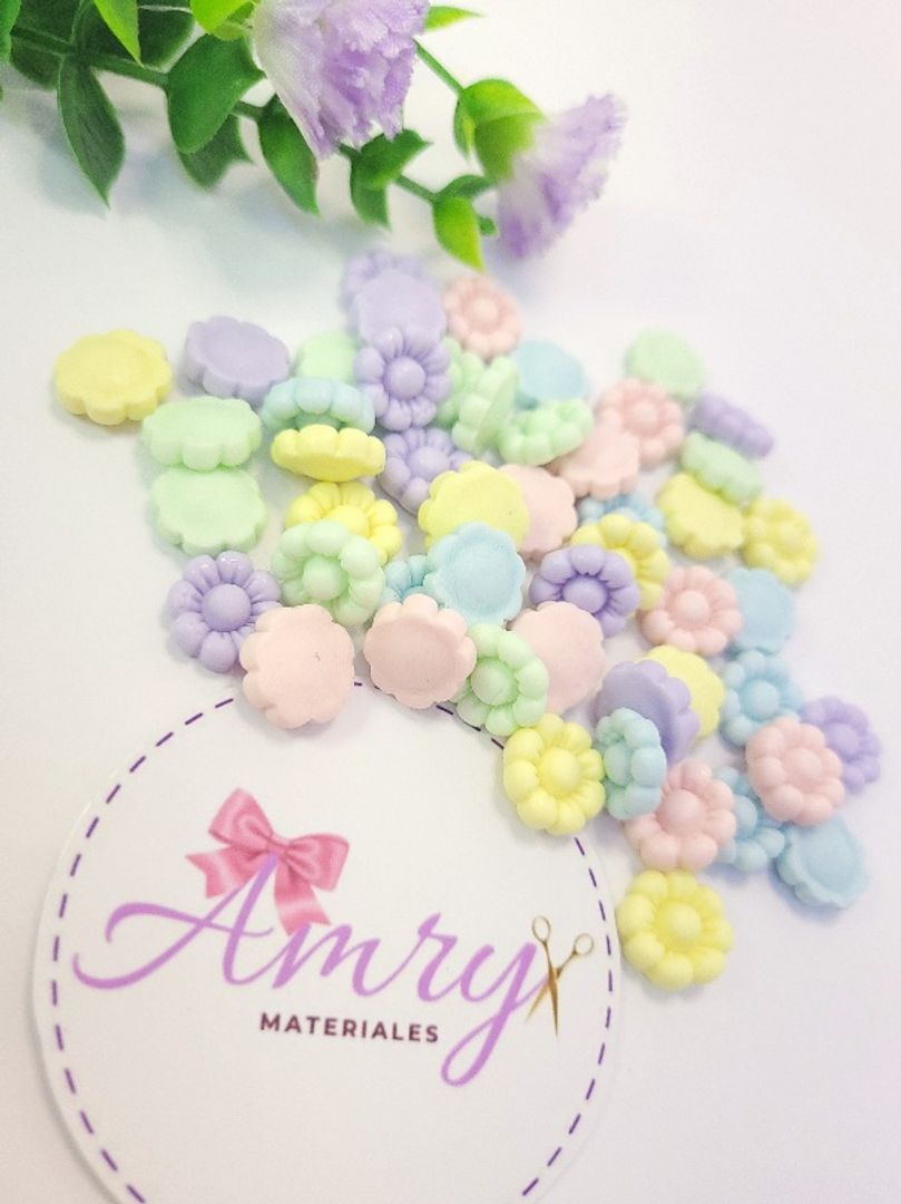 Kit 50 Flores 1cm Pasteles Surtidas