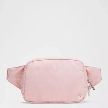 Imagen del producto Everywhere Belt Bag 2L