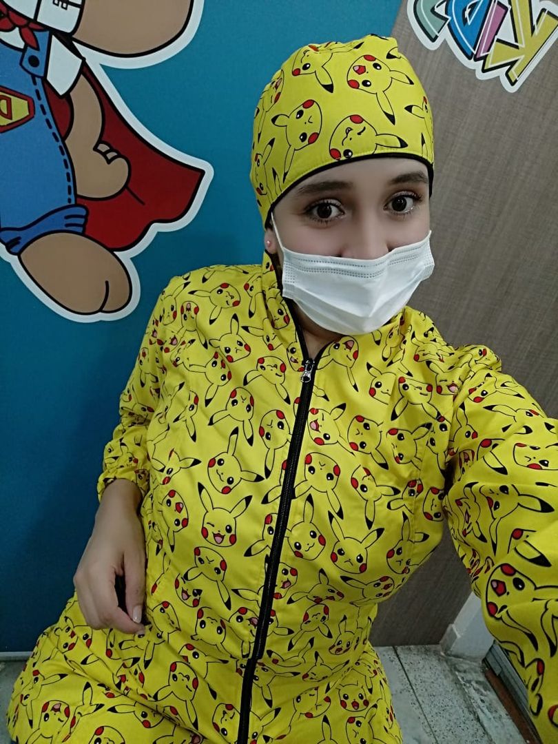 Bata Antifluido Estampada 