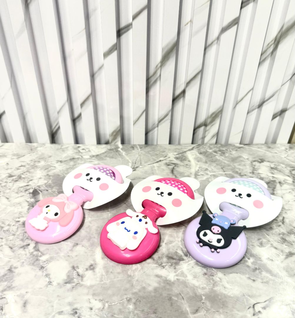 CEPILLO REDONDO SANRIO