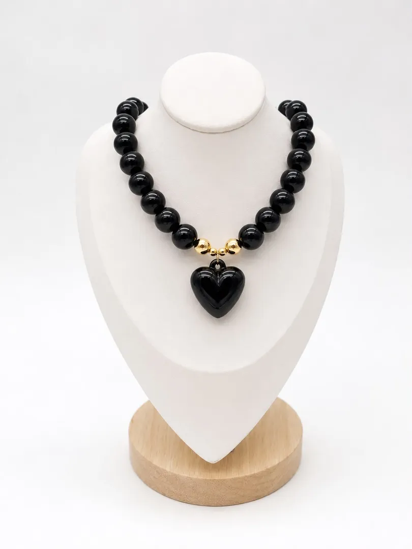 Collar chicle # 16 Negro balin dorado
