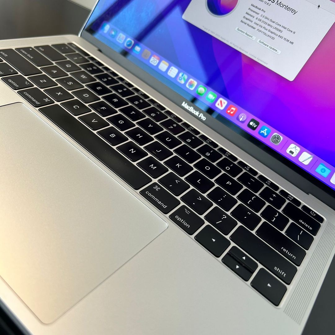 MacBook Pro A1708 13”