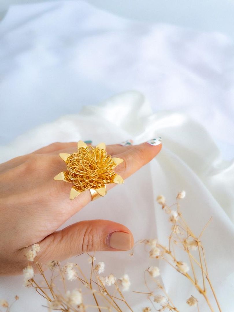 Anillo puntas pompón 
