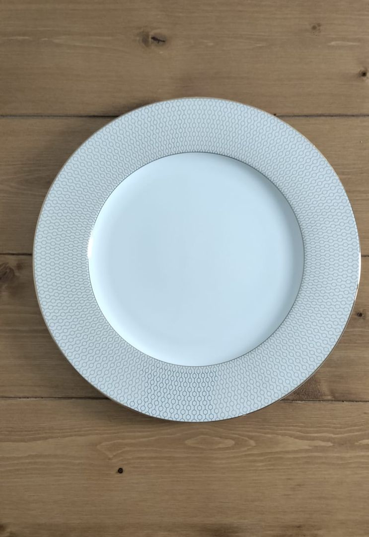 PLATO CENA LINEAS DORADAS