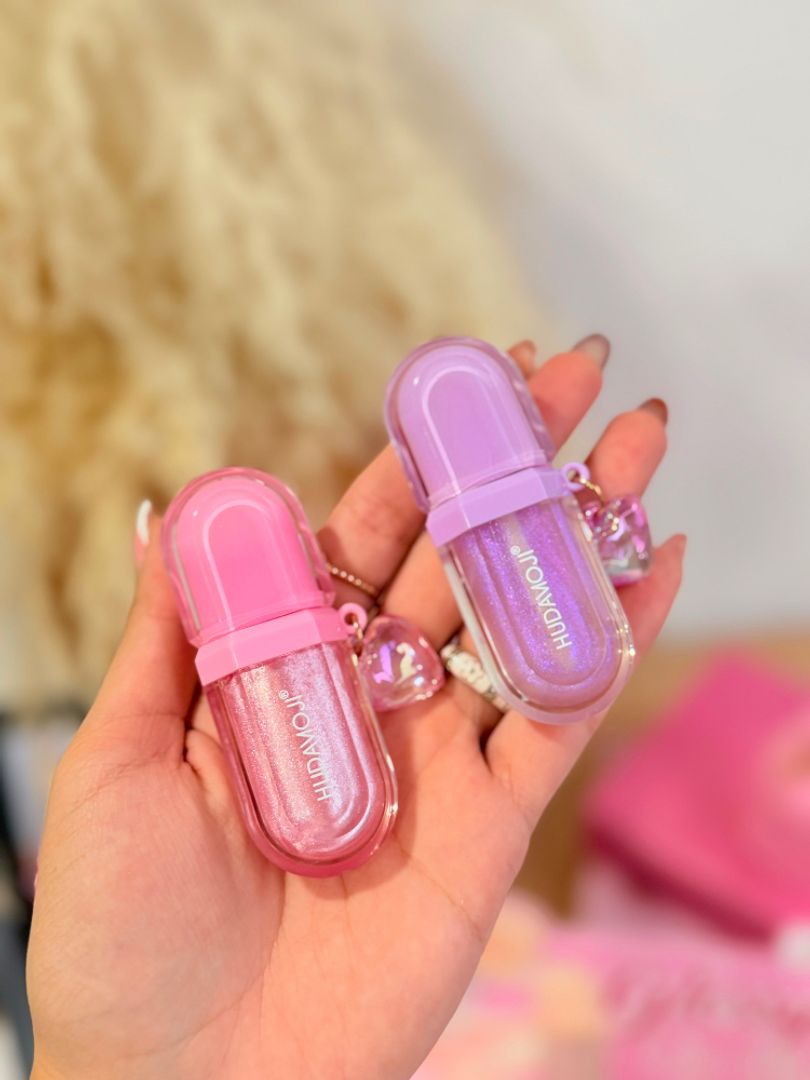 GLOSS GLOSSY