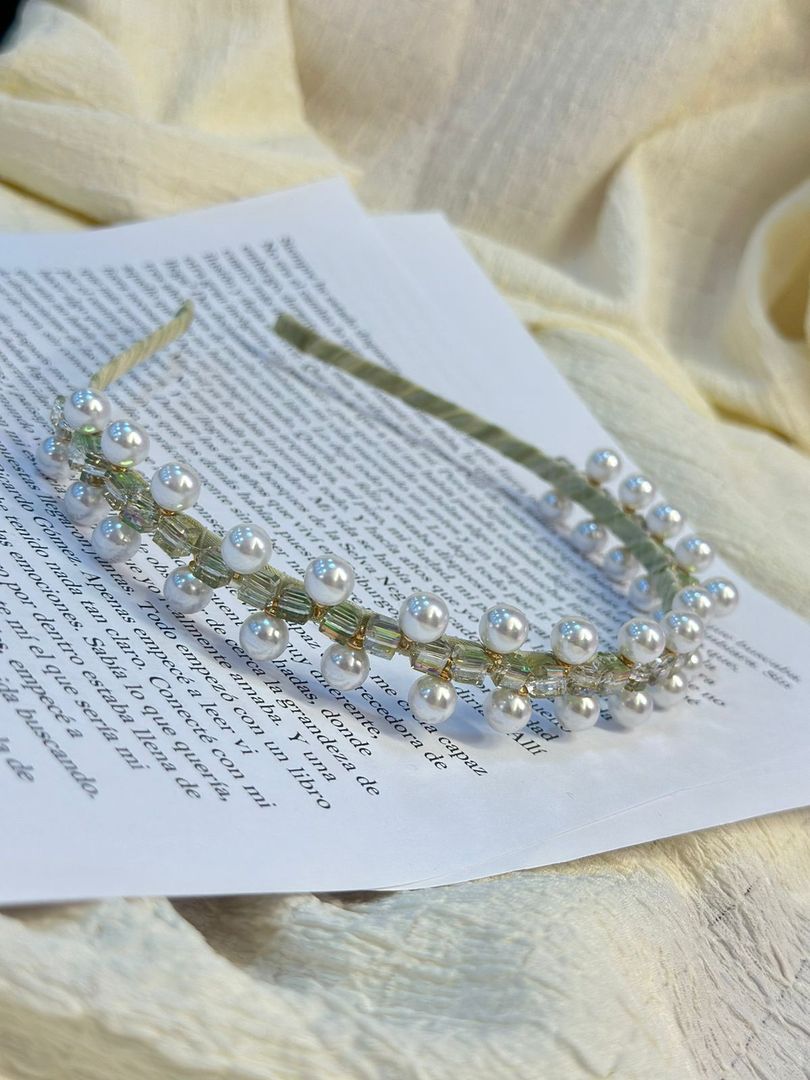 DIADEMA DECORADA