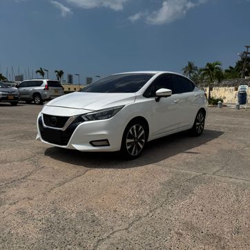 NISSAN VERSA EXCLUSIVE AUT 2021 - imagen 1