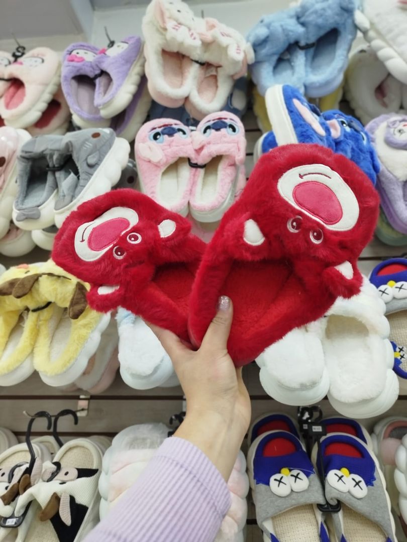 PANTUFLAS LOTSO ROJO
