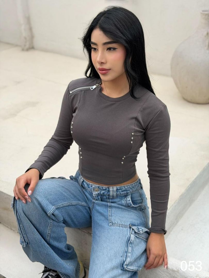 O53