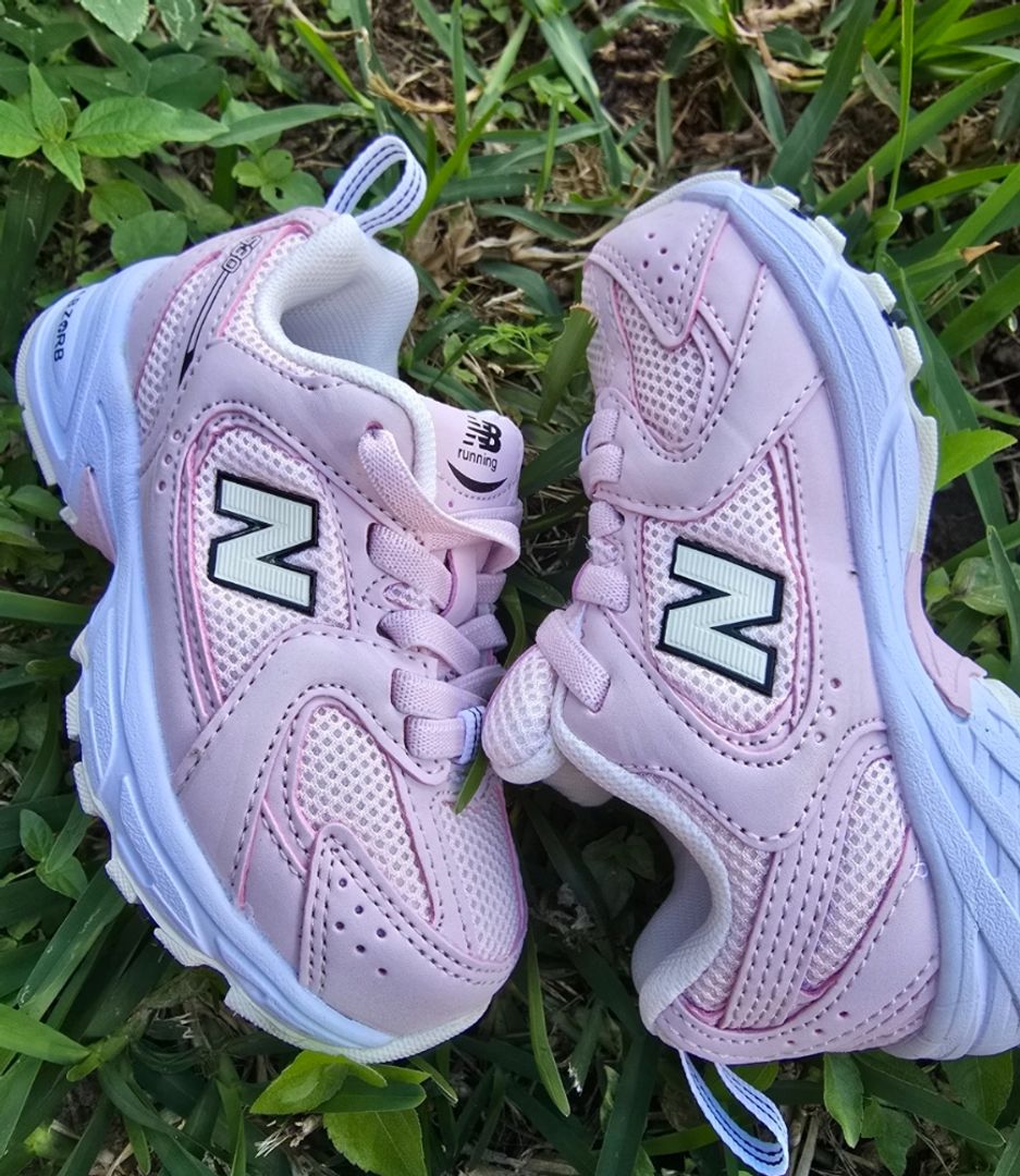 New Balance 530 Pink
