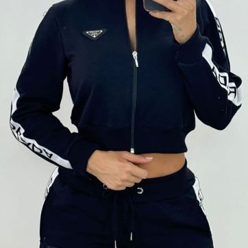 Conjunto americano prada  - imagen 1