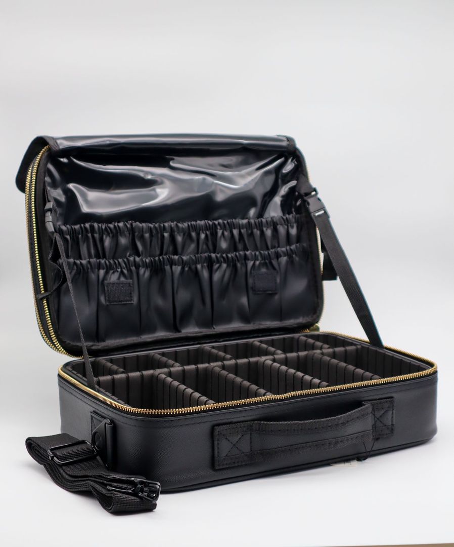 MALETA DE MAQUILLAJE 