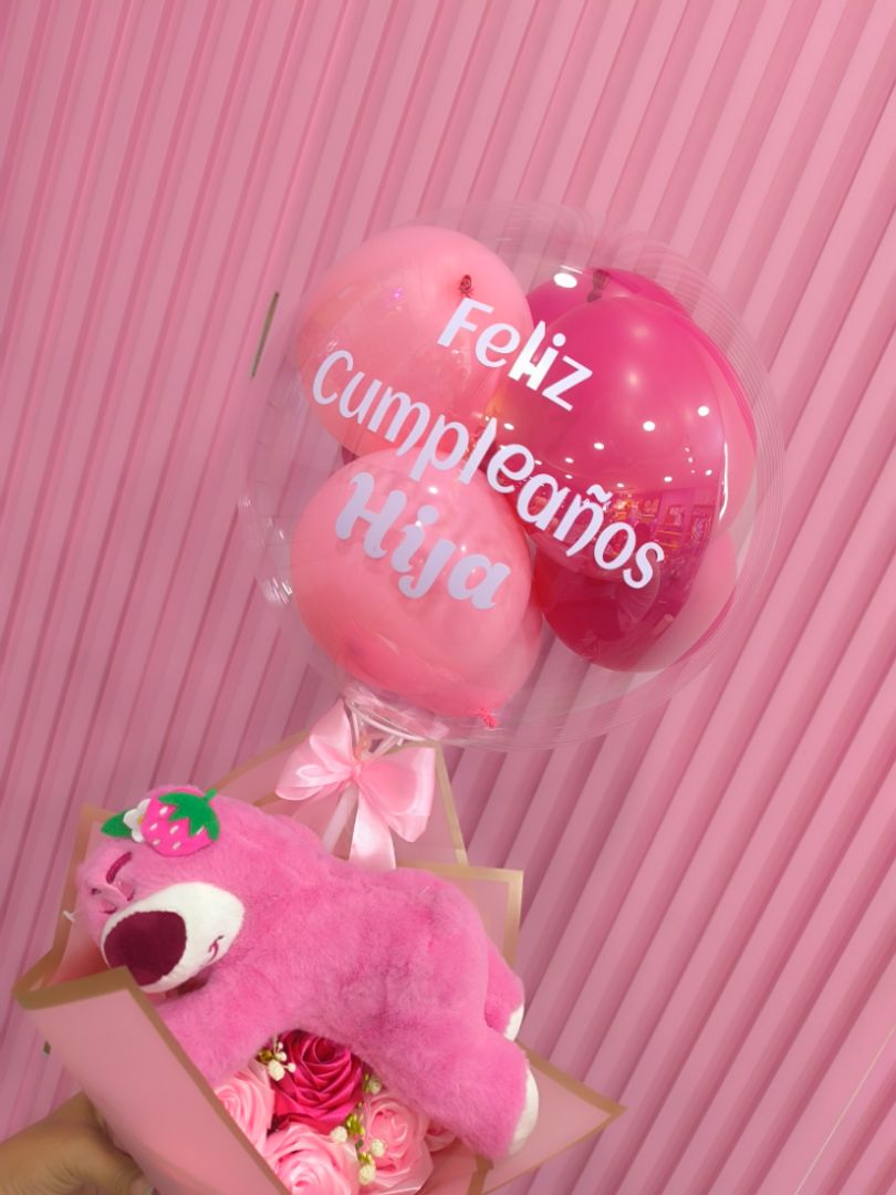 RAMILLETE LOTSO Y ROSAS ETERNAS CON GLOBO PERSONALIZADO