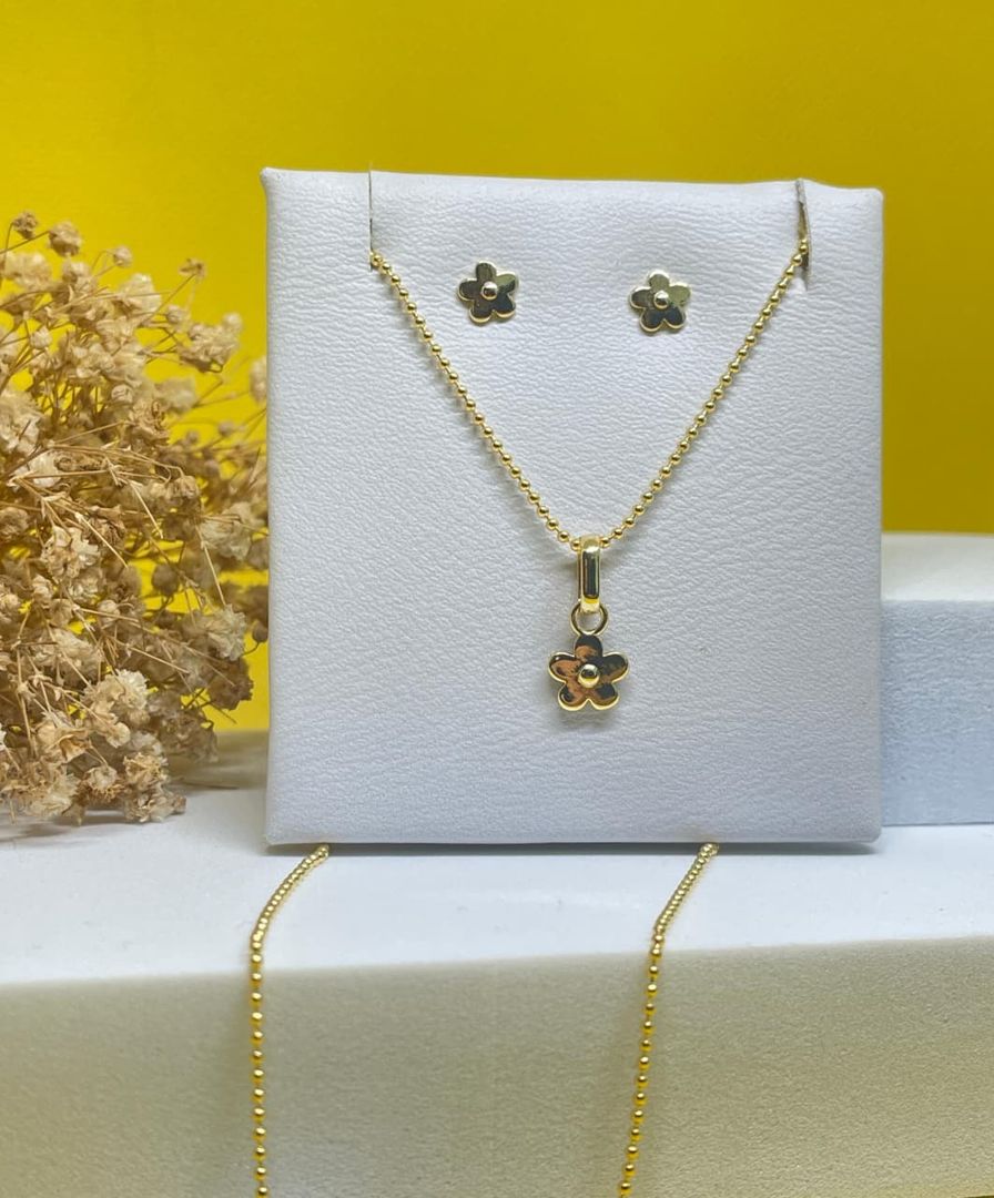 Conjunto cadena militar 40cm + dije y topos flower lisa