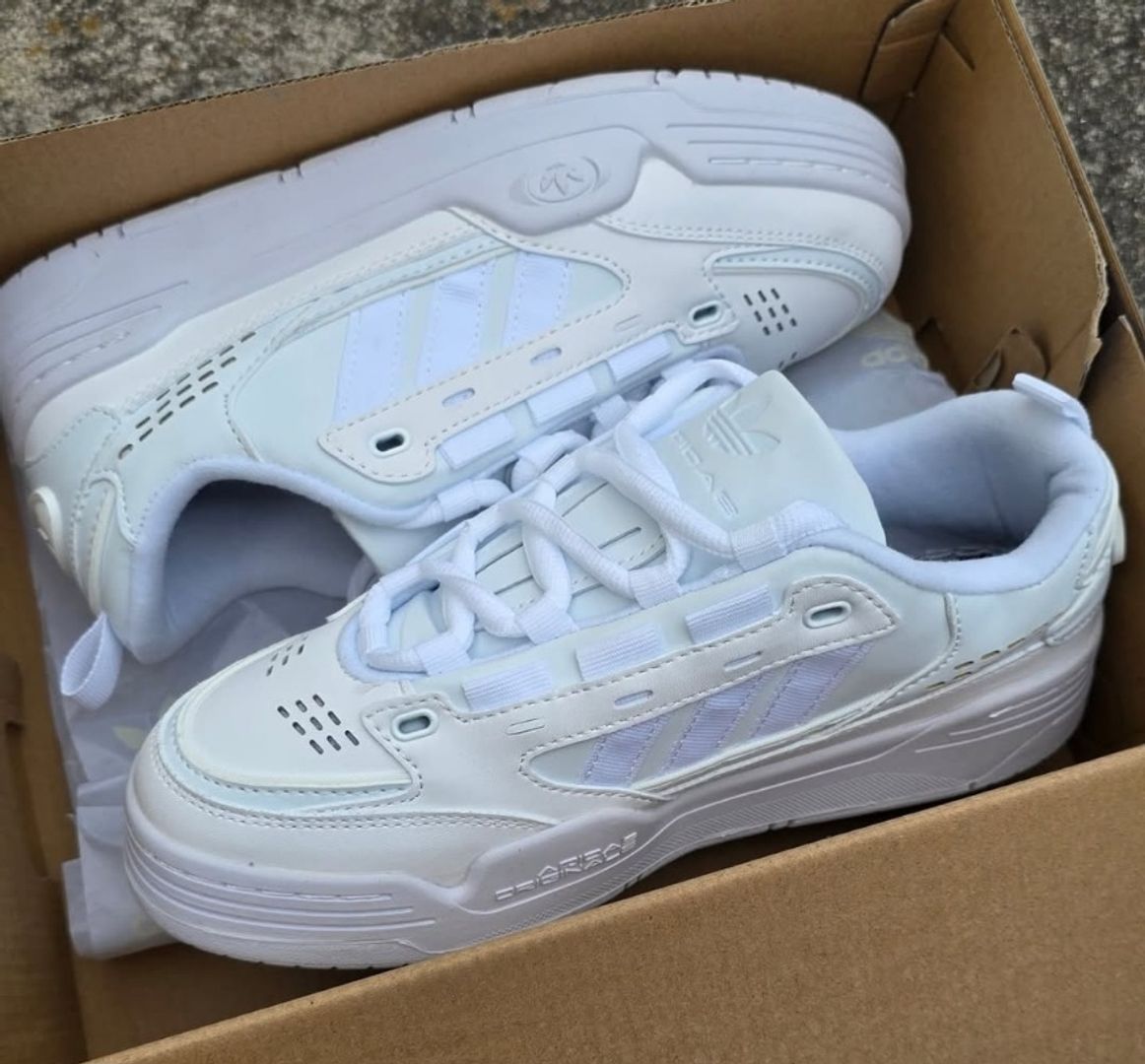 Adi2000 White 