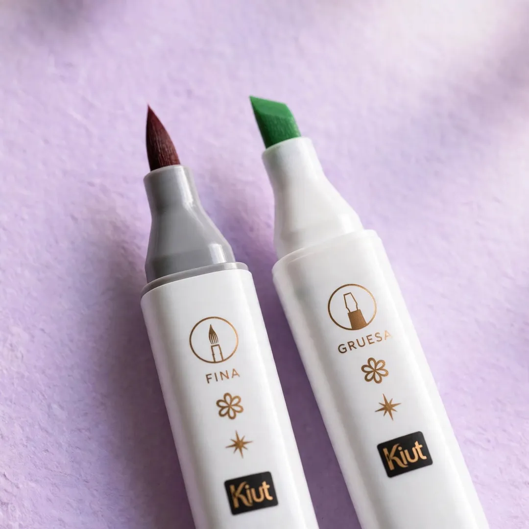 KIT PARA COLOREAR - MARCADORES DE ALCOHOL KIUT