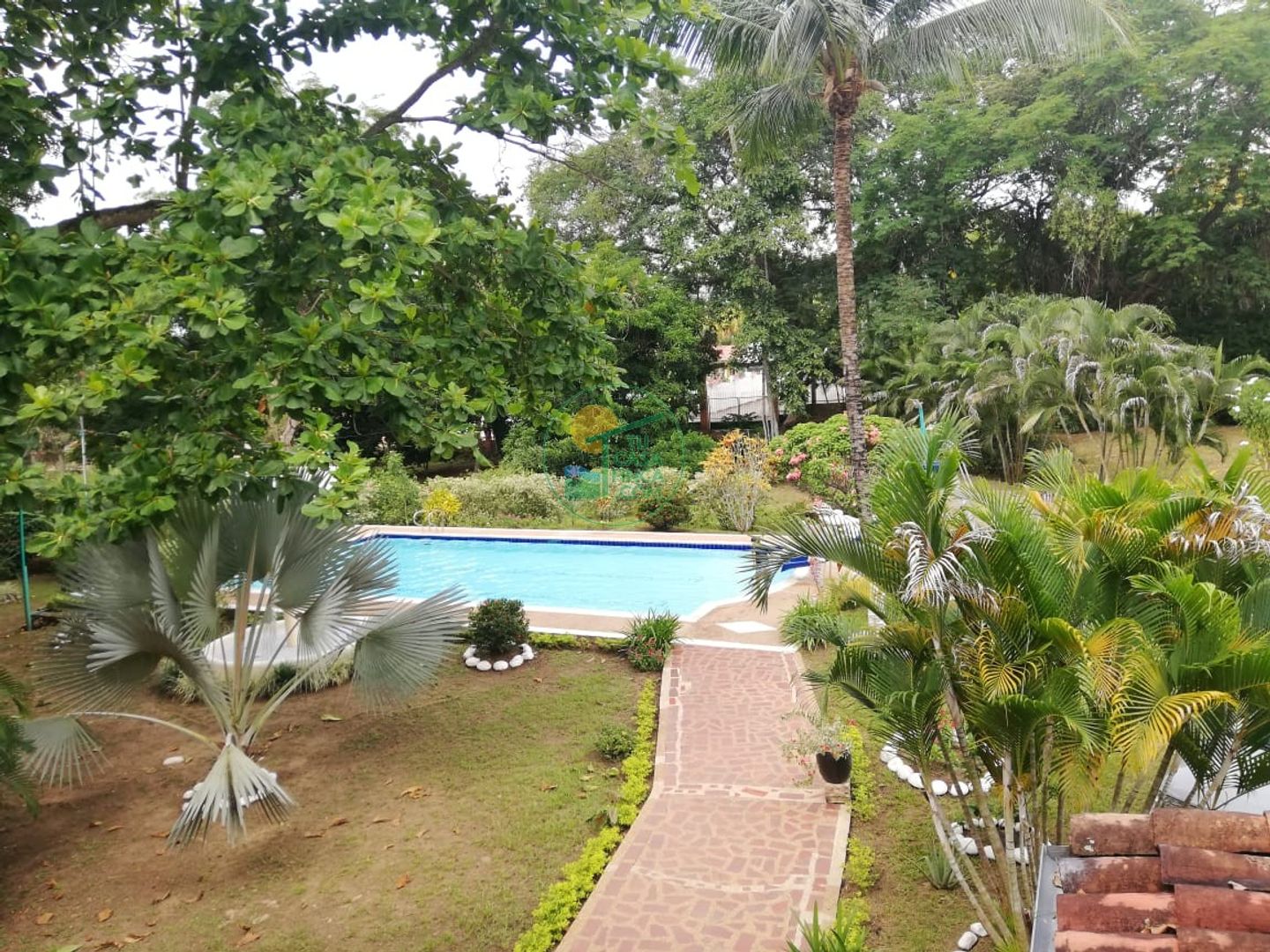 MELGAR | 12 PERSONAS