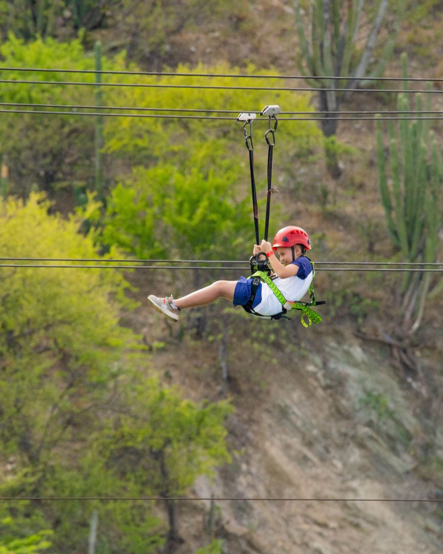 CANOPY VIP PLAYA BLANCA 
