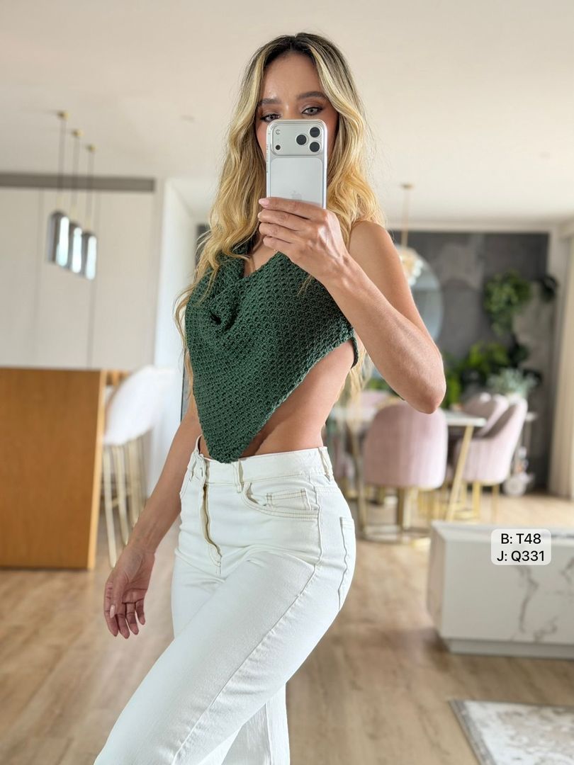 BLUSA HILO BABERO ESCOTE ESPALDA T48