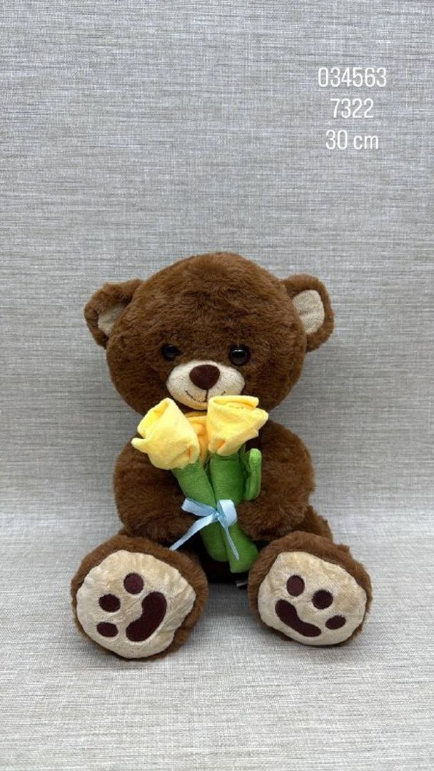 OSO CON RAMO DE FLORES 30 CM