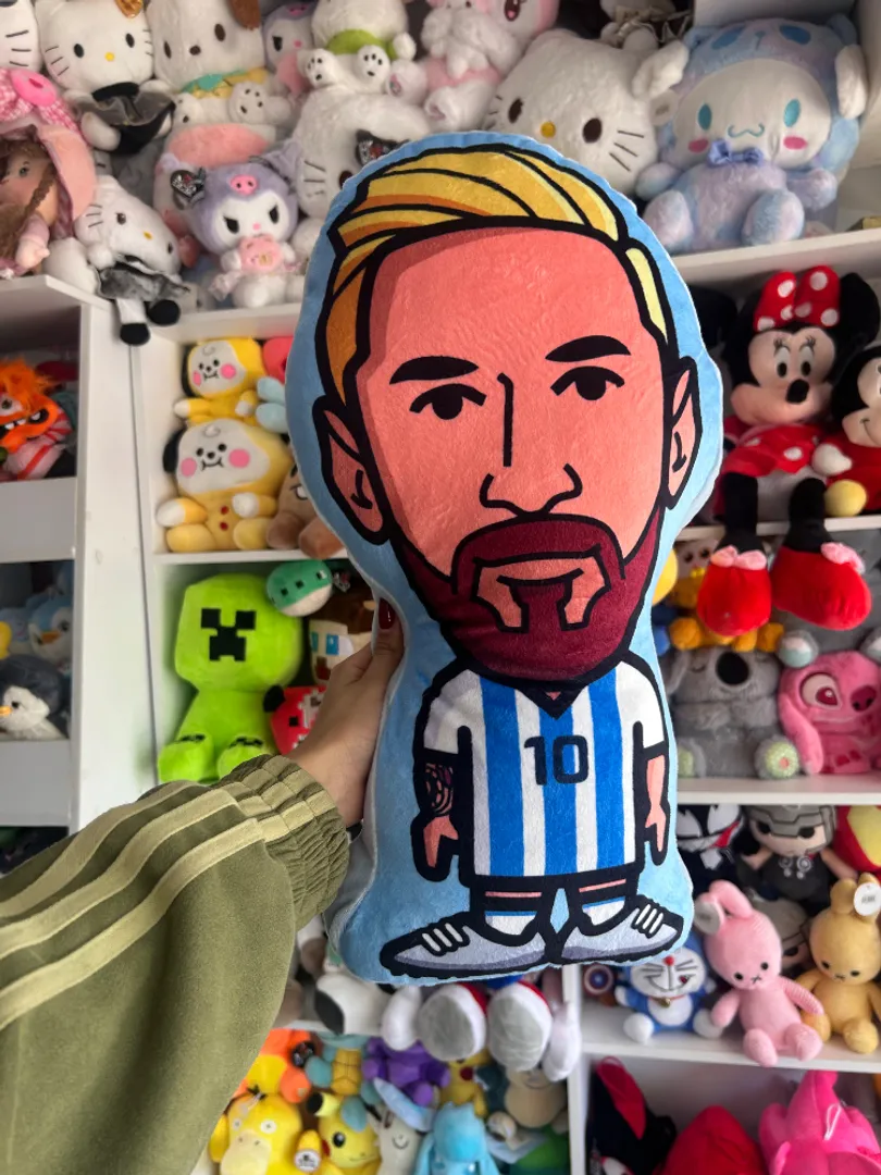 Cojín silueta messi y cristiano 