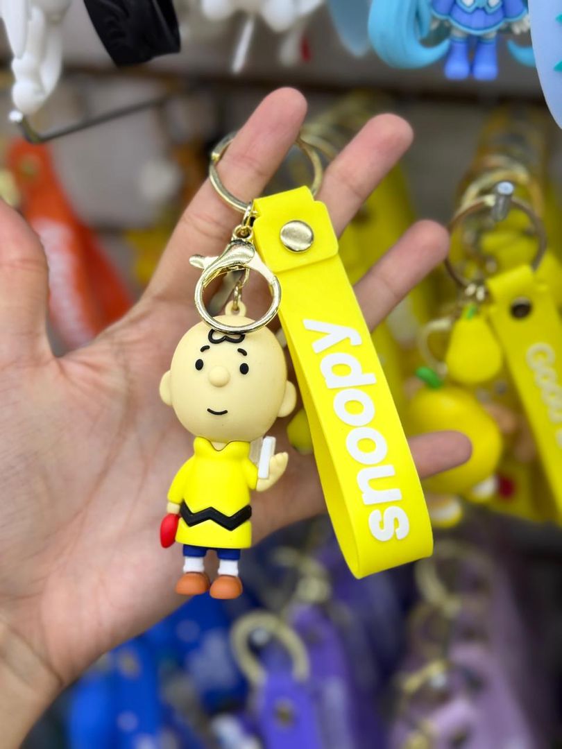 000 CHARLIE BROWN