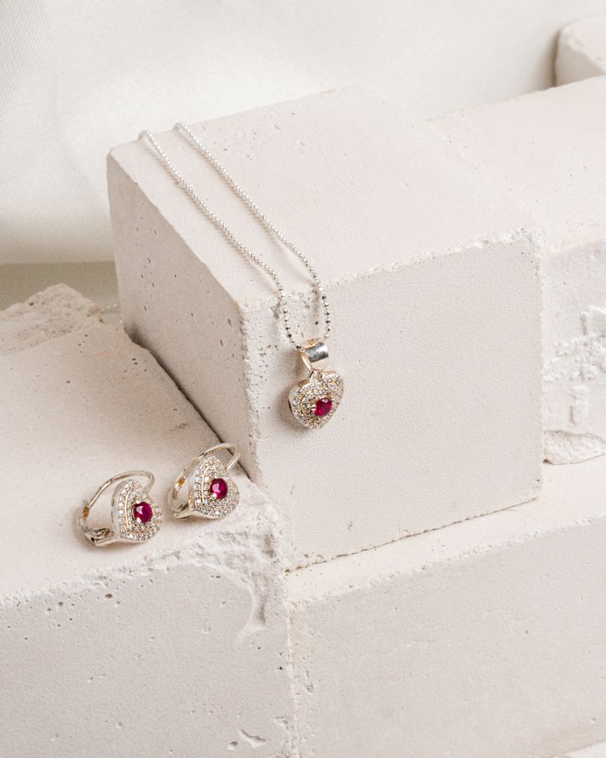 Conjunto Célica