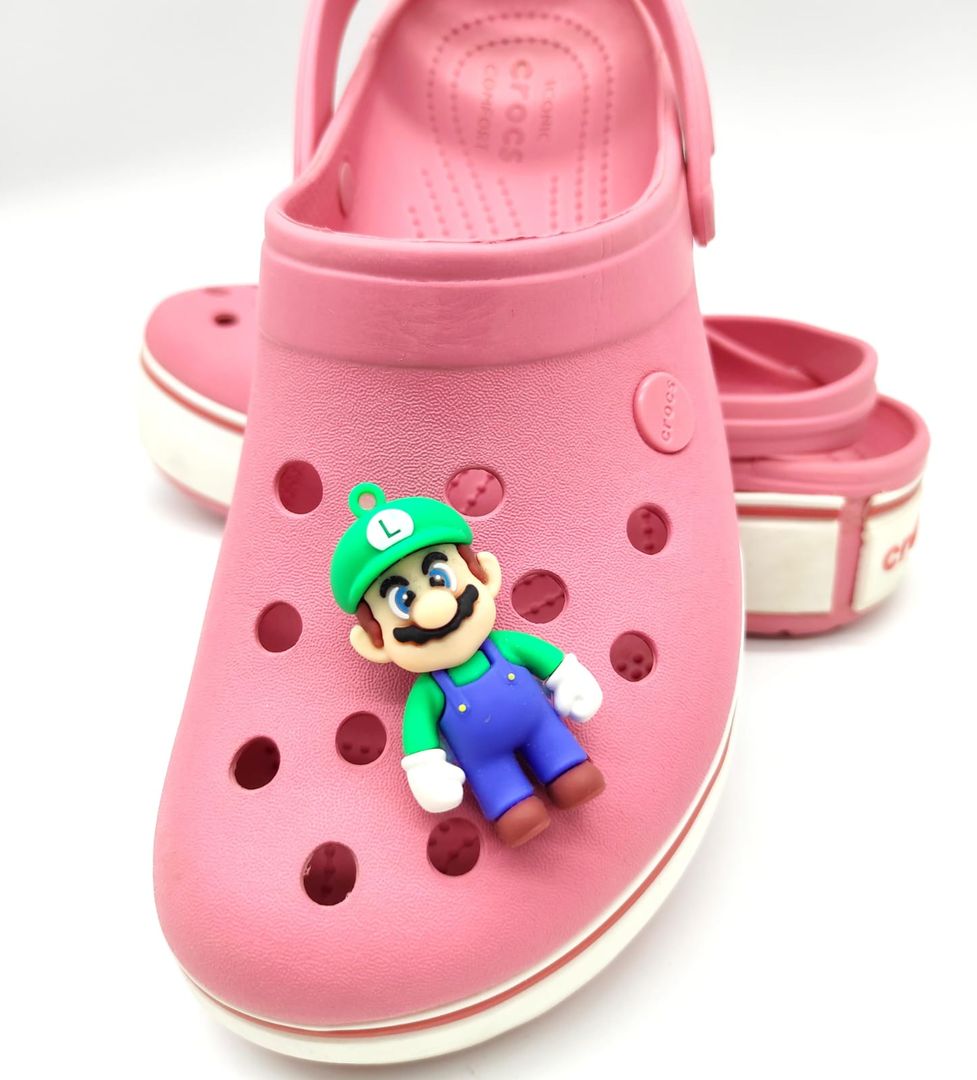 Pines para Crocs
