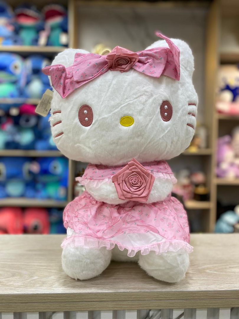 FAMILIA SANRIO V3 45cm