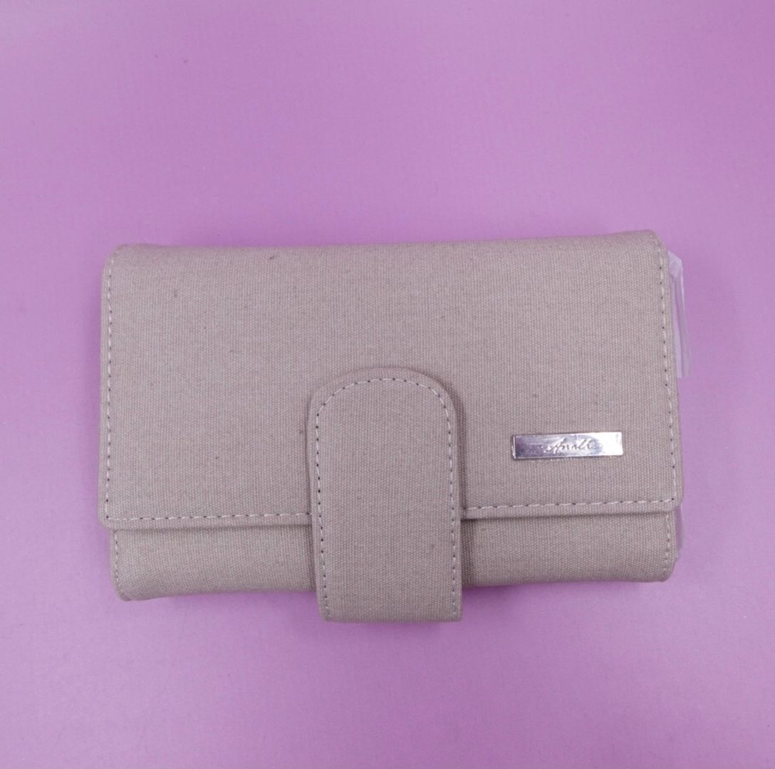 BILLETERA BROCHE MEDIANA AN8050
