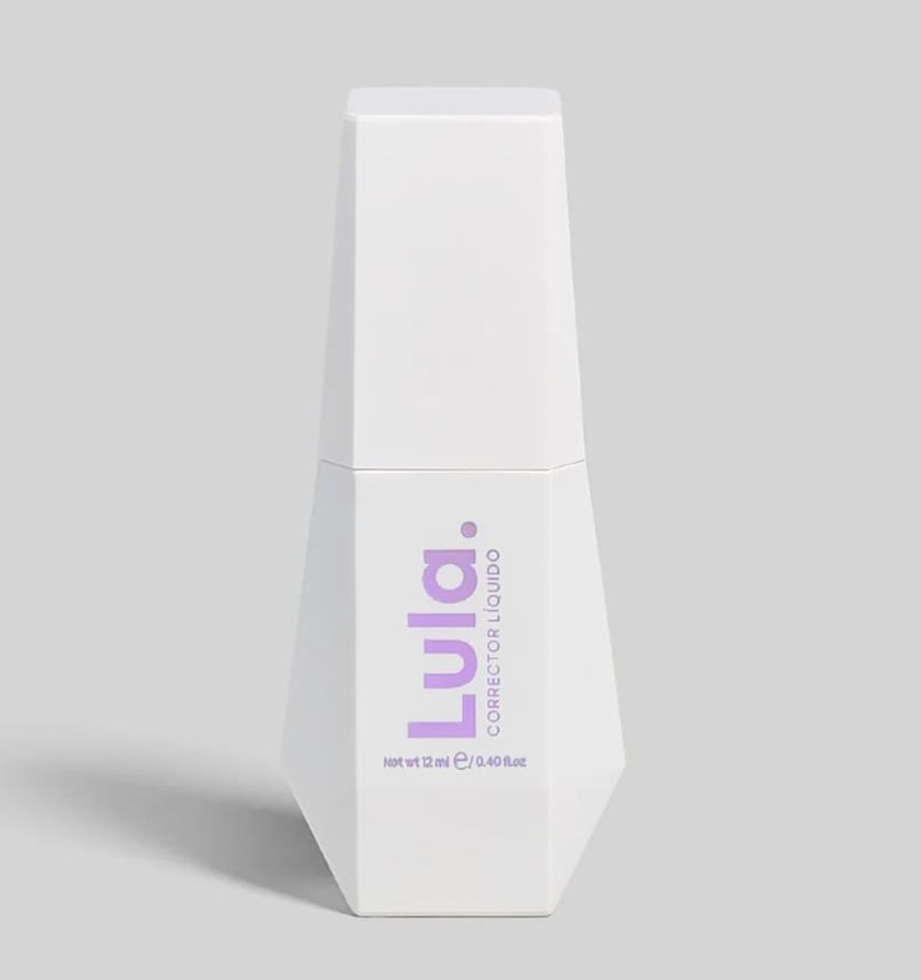 940- CORRECTOR PERFECT LULA