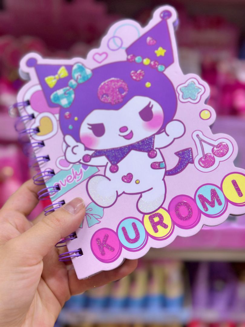 LIBRETA ARGOLLADA CAPYBARA Y SANRIO