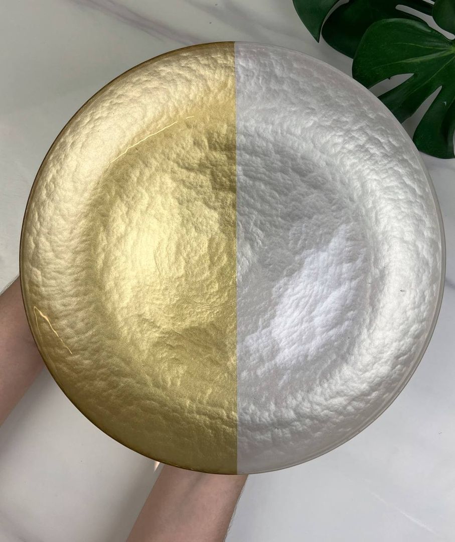 Bajo Plato cristal Blanco con dorado e.