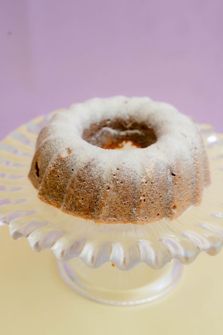 White healthy cake