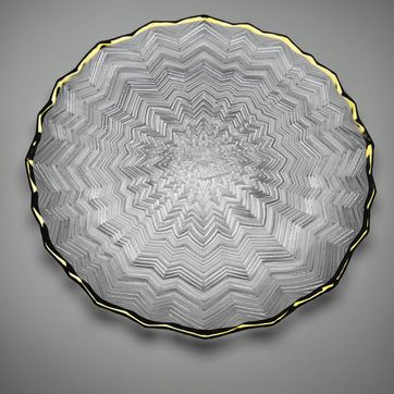 Imagen del producto PLATO BASE ORILLA DORADA