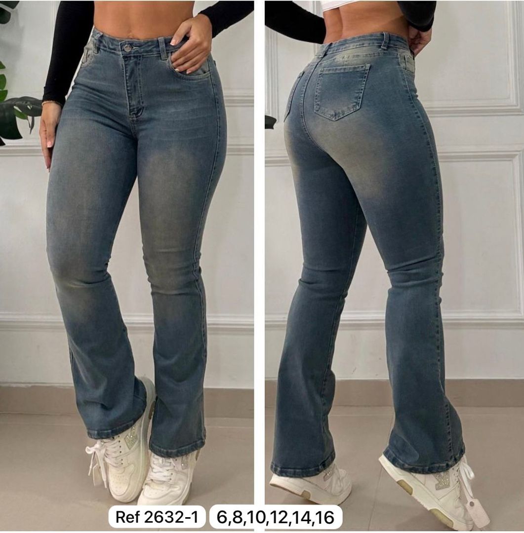 Jeans bota campana 