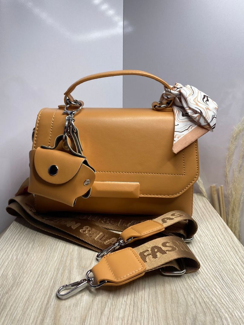 Bolso con monedero 